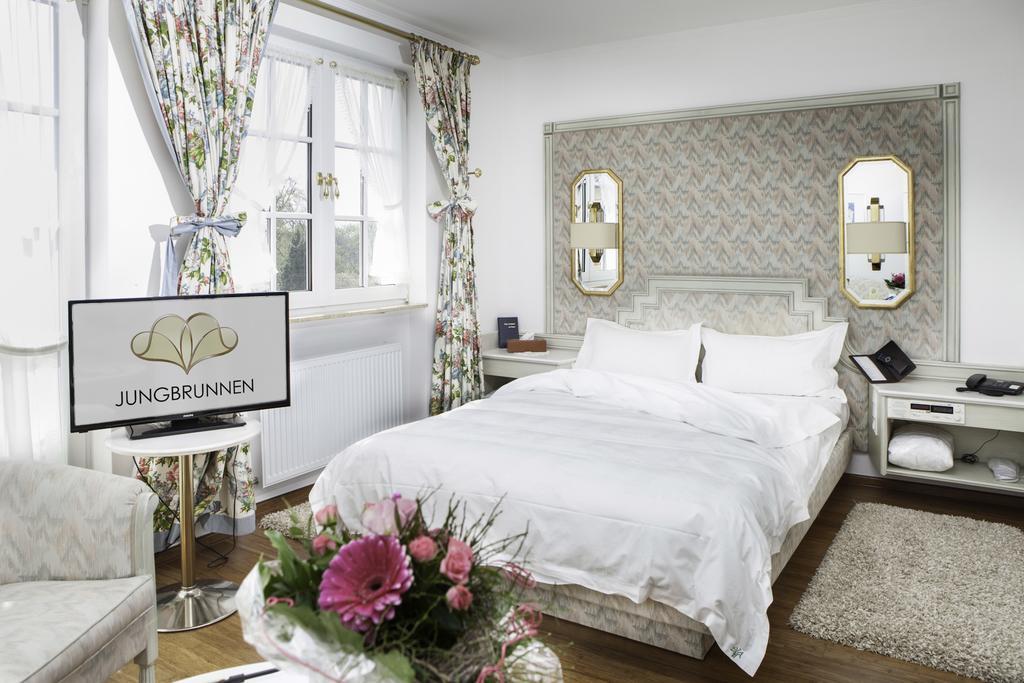 Hotel Nidda Jungbrunnen Rom bilde